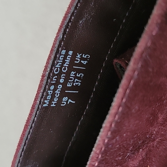 Burgundy boots - Picture 4 of 5